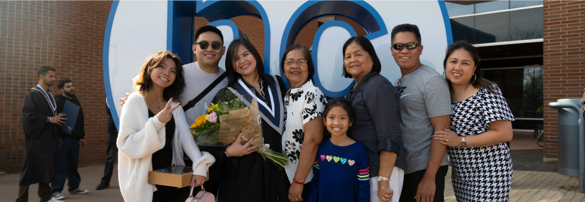 Image of NC Grad and her family