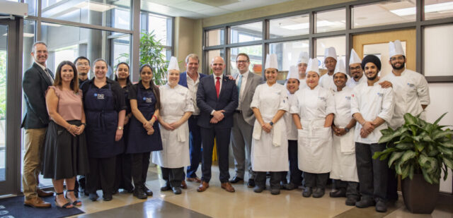 20230704_Minister_Boissonault_Visit_Nikon_NC01671-scaled.jpg