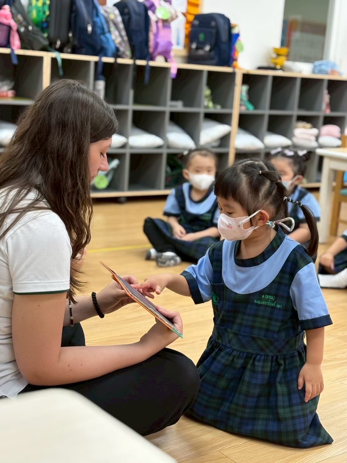 From Niagara to Bangkok: ECE students gain global teaching experience through Lertlah partnership