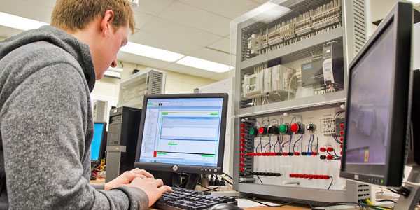 Image for Electrical Engineering Technology