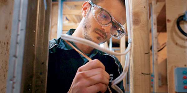 Image for Electrical Engineering Technician