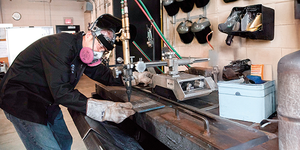 Image for Metal Fabricator (Fitter) Apprenticeship